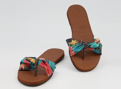 Brand new Havaianas flip flops UK3/4 EU35/36
