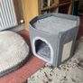 Cat bed/box Image 2