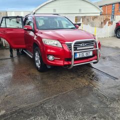Toyota RAV4 2011