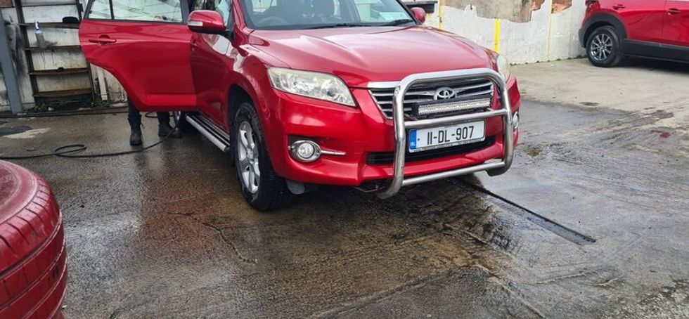 Toyota RAV4 2011