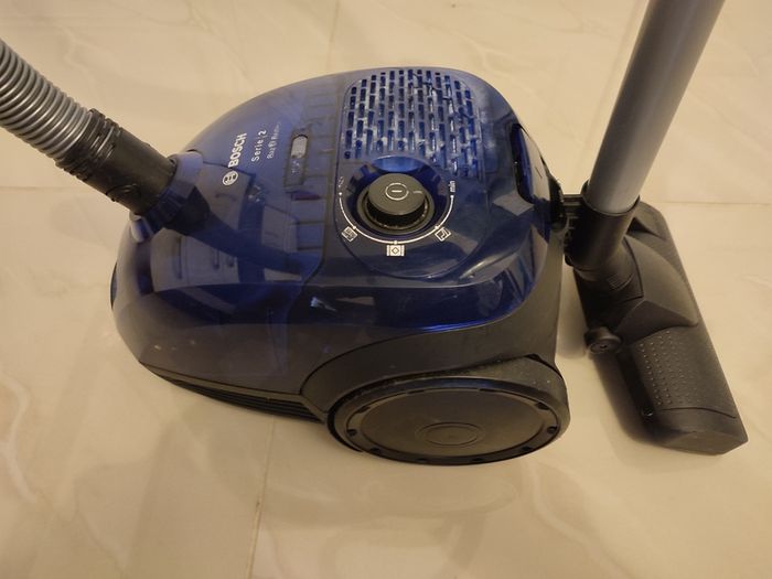 Bosch  Serie 2 Bag and Bagless vacuum cleaner