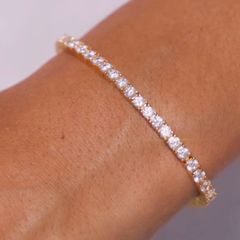 Dylan Oaks tennis bracelet