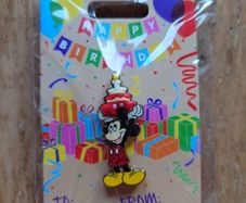 Disney pin Happy Birthday