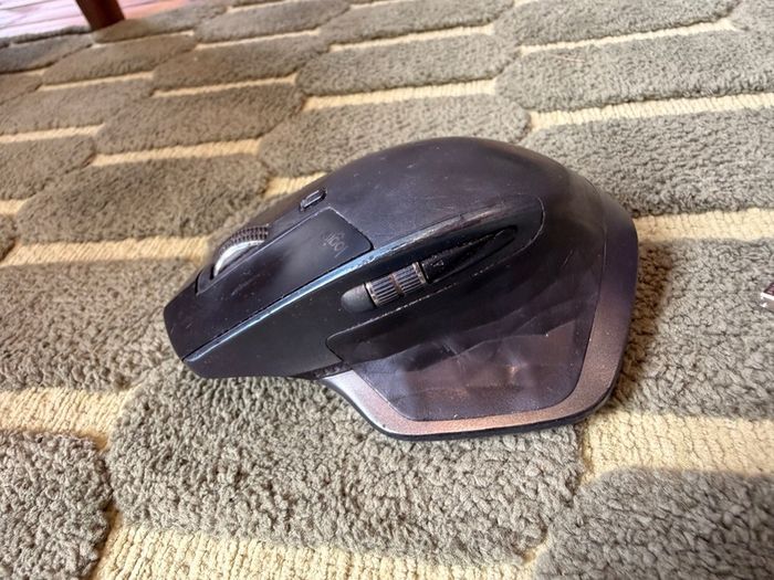 Logitech MX Master Wireless Mouse With Receiver