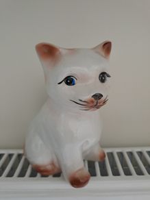 Vintage Kitten planter vase