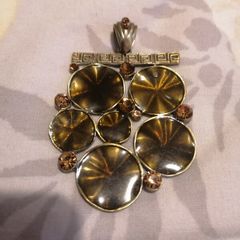 Nice pendant very dressy