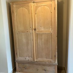 wardrobe