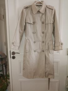 Banana Republic ladies trenchcoat 100% Cotton and lined UK size 12/14 in very good condition and has been well cared for see last two photos for exact measurements RRP 175 euro FREE STANDARD POSTAGE INCLUDED