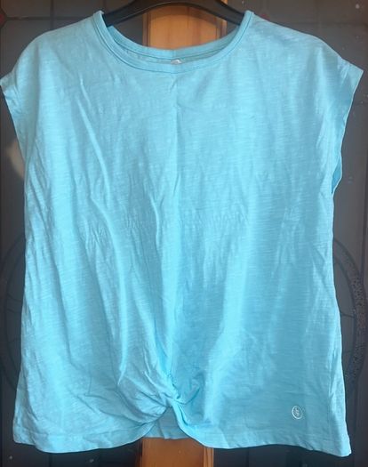 Size 26" leigh tucker willow top
