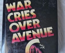 War Cries Over Avenue C (1985) 1st edition (USA)