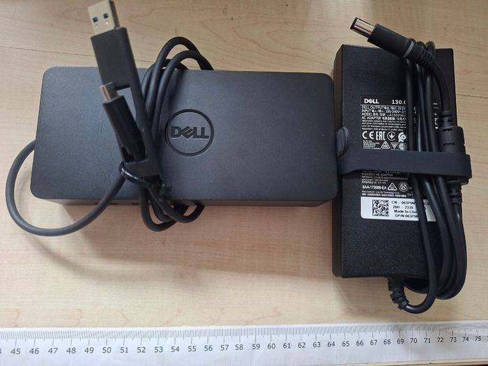 Dell Docking station D6000S 130W