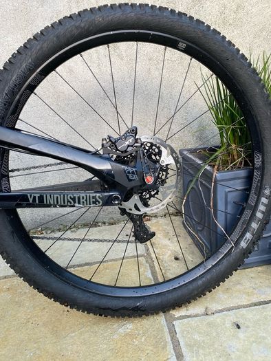 YT Jefsy Carbon MTB Large