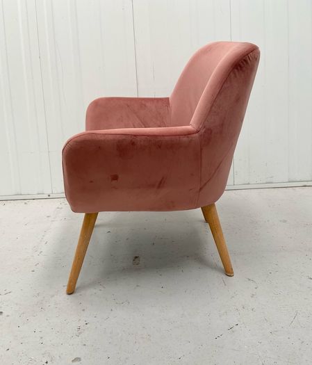 Dusky Pink Velour Chair