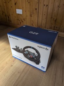 G29 racing wheel and pedals