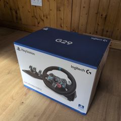 G29 racing wheel and pedals