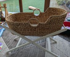 Wiker Moses basket