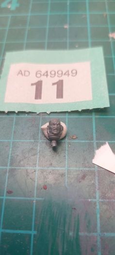 Warhammer 40K space marine heads singles