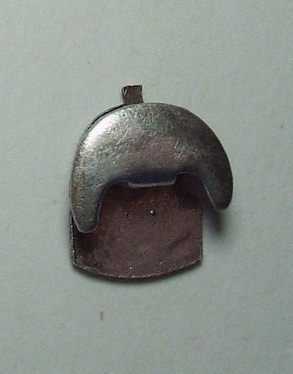 AUXILARY FIRE SERVICE (WW2 Home Front) - an AFS volunteer's lapel badge - unofficial issue (c.1940). RARE!