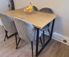 kitchen table and chairs