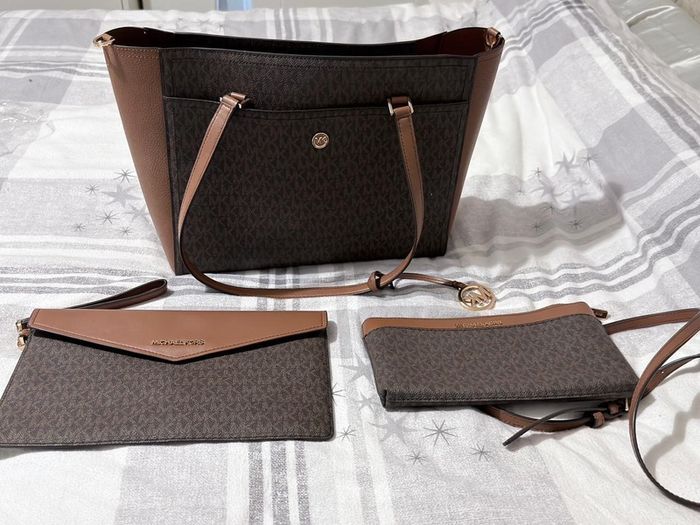 Michael Kors bag