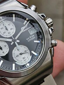 Watch Citizen OXY Chronograph.