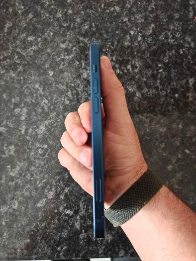 iPhone 12 64gb