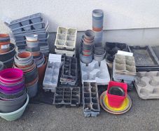 Garden pots FREE