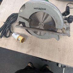 Hitachi 9in skilsaw