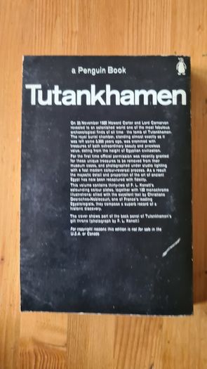 Tutankhamen. Penguin Book. VINTAGE FIRST EDITION 1965. Paperback In Good Condition.