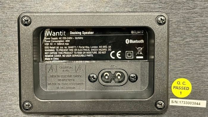 Bluetooth Speaker (no power cable)