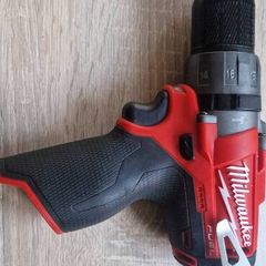 Milwaukee M12 Fuel