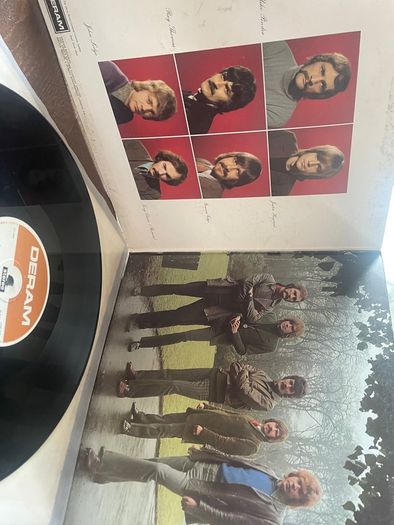 The Moody Blues - On The Threshold Of A Dream