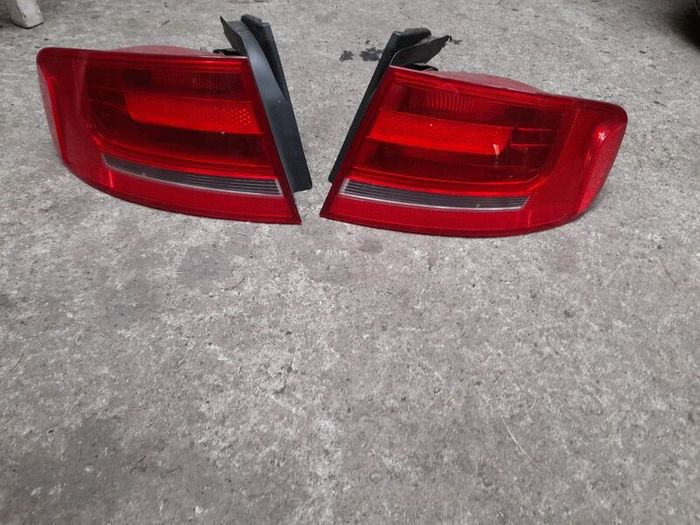 audi a4 b8 taillights