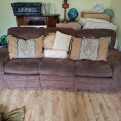 Recling Sofa for free