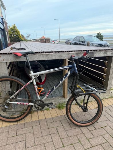 Gt  Aggressor  cx3 cargo. Fork