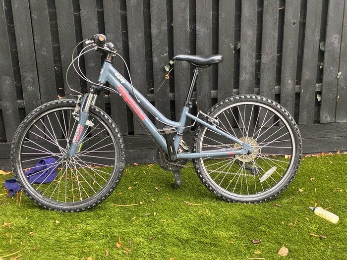 Huffy Crossfire Mountain Bike - Grey and Pink