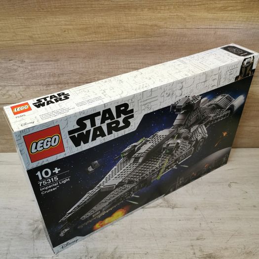 Lego 75315 Imperial Light Cruiser