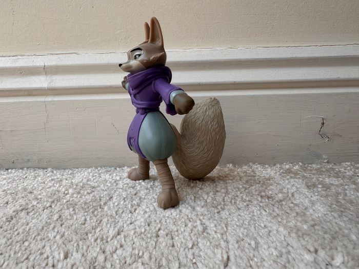 Kung Fu Panda 4 Zhen Fox Figure Burger King approx. 10 cm. Used Please see photos