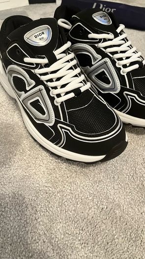 Dior B 30