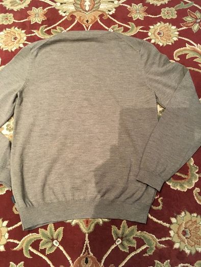 Hugo Boss V-neck Extrafine Merino Wool Jumper, size-Small (regular fit)