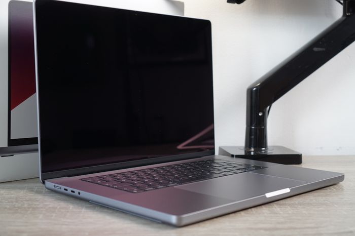 MacBook Pro 16 M1 Max 2021 | 32GB | 512GB | Like New, 100% Battery