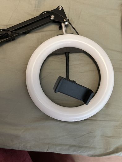 Ring light
