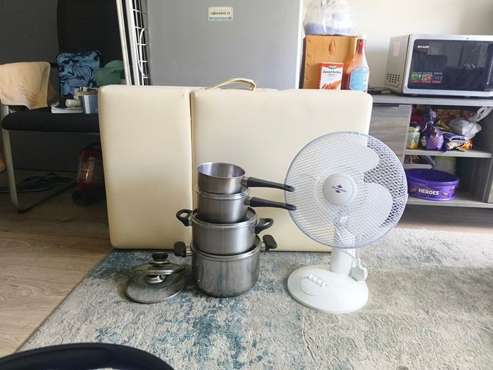 fan and cooking tubs and massage bed