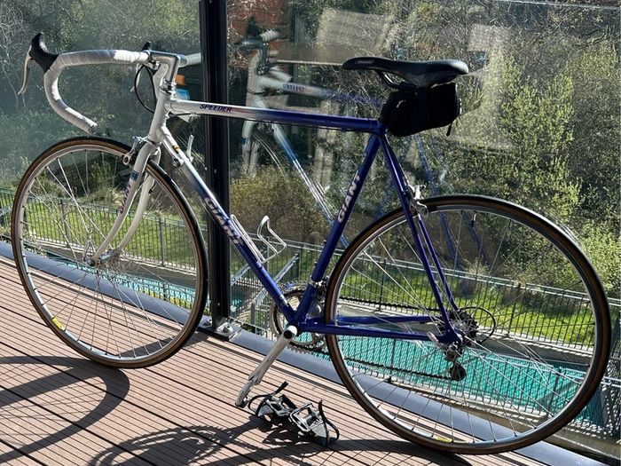 Racing bike (Road bike)