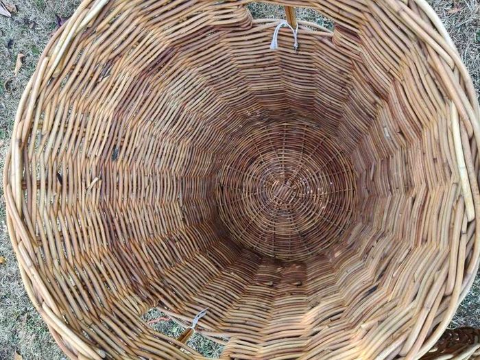 Large wicker Basket and Lid