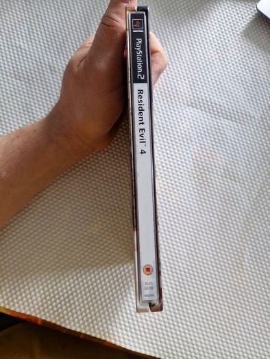 Resident Evil 4 Limited Edition PlayStation2 Ps2 Games Original