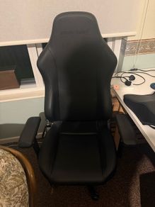 Black Anda Seat gaming chair