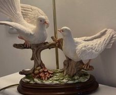 Vintage lamp two white porcelain doves.