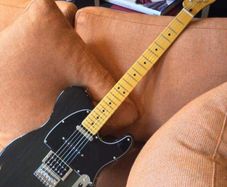 Fender modern player telecaster