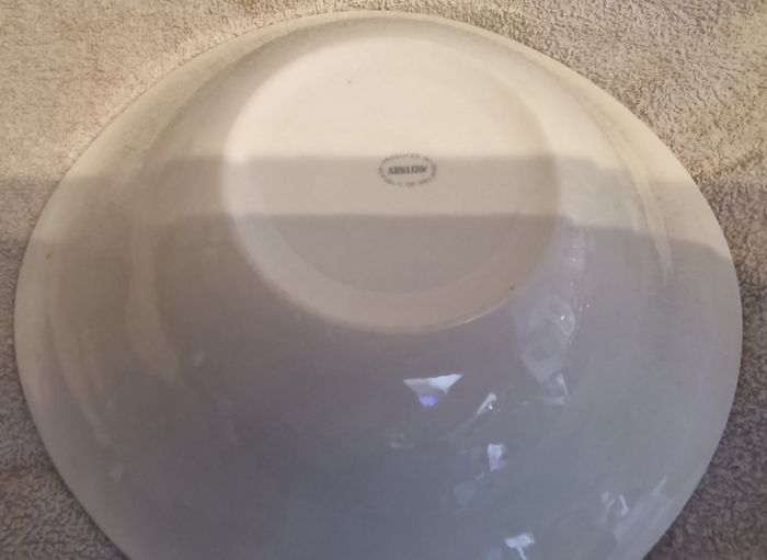 Arklow pottery serving bowls???